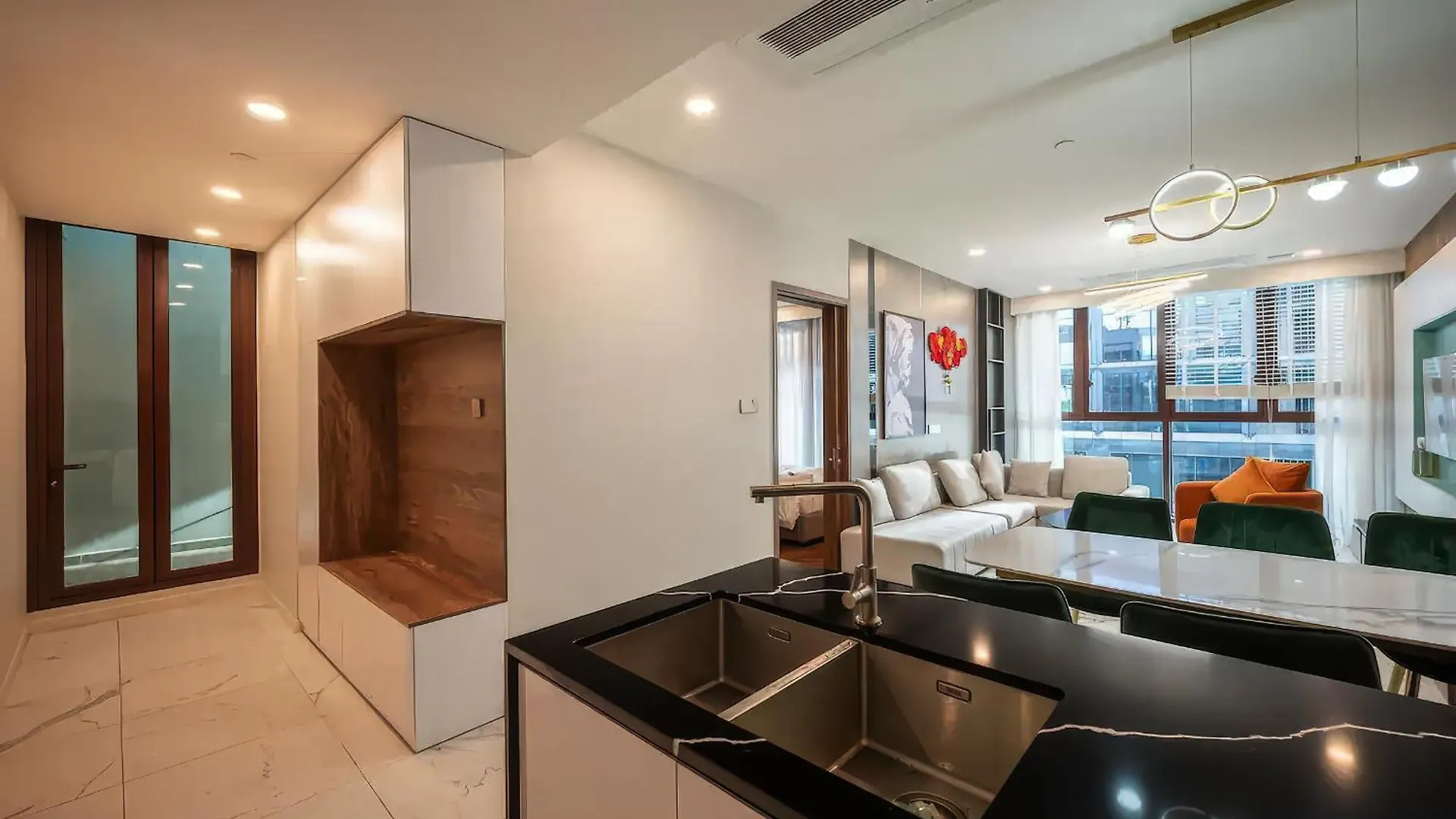 Apartment The Opera Residence - Luxury Infinity Pool&Sauna Ho Chi Minh City