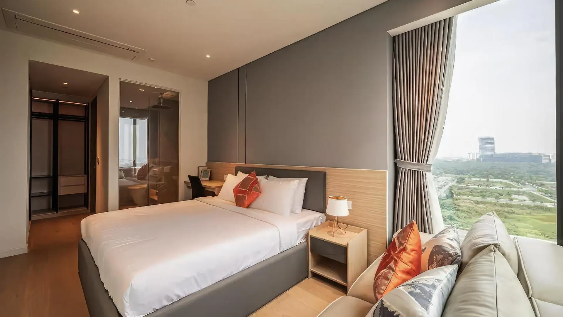 Apartment The Opera Residence - Luxury Infinity Pool&Sauna Ho Chi Minh City