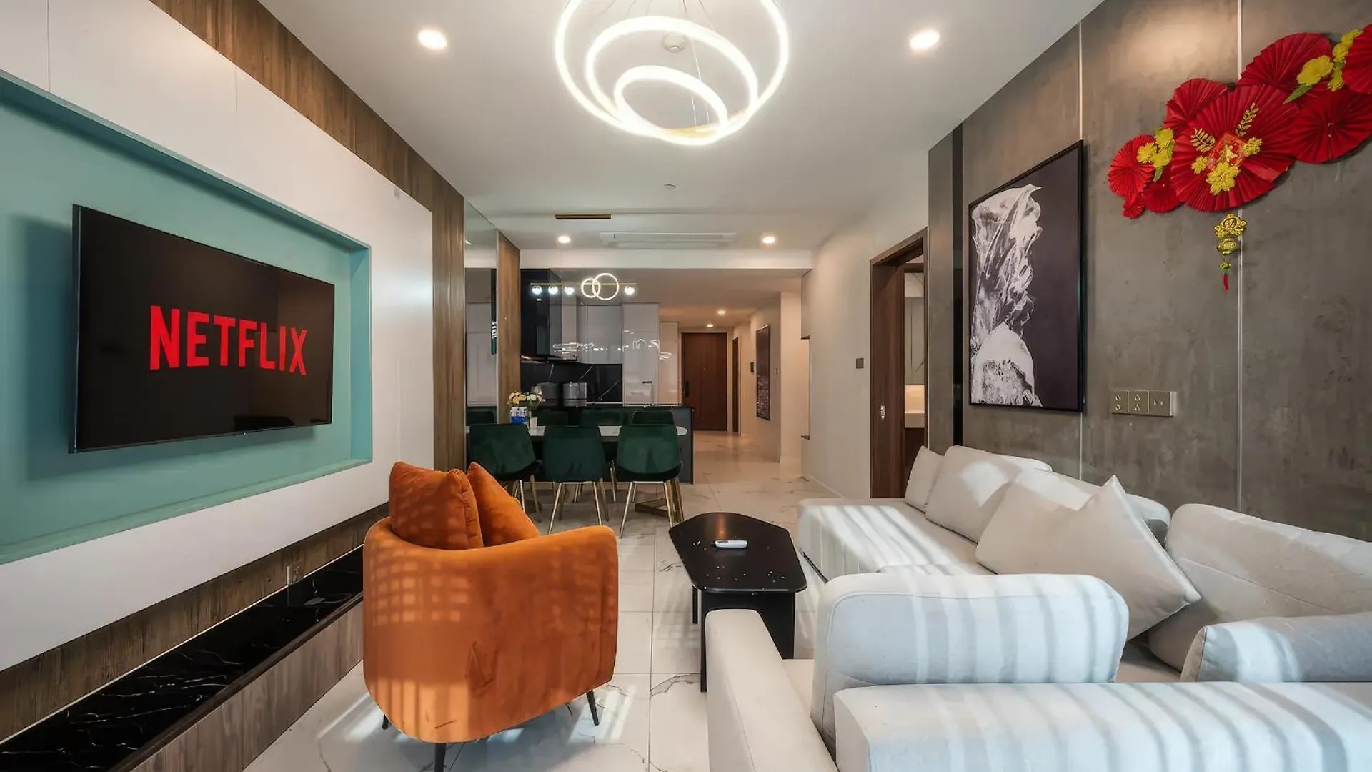 Apartment The Opera Residence - Luxury Infinity Pool&Sauna Ho Chi Minh City Vietnam