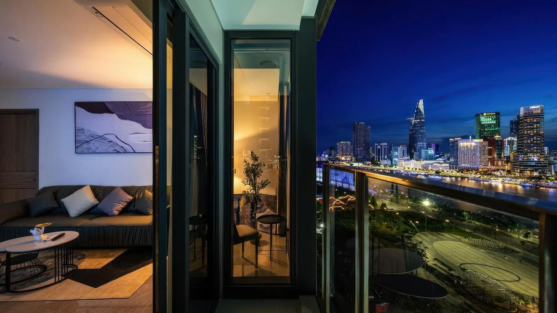 The Opera Residence - Luxury Infinity Pool&Sauna Ho Chi Minh City 0*,  Vietnam